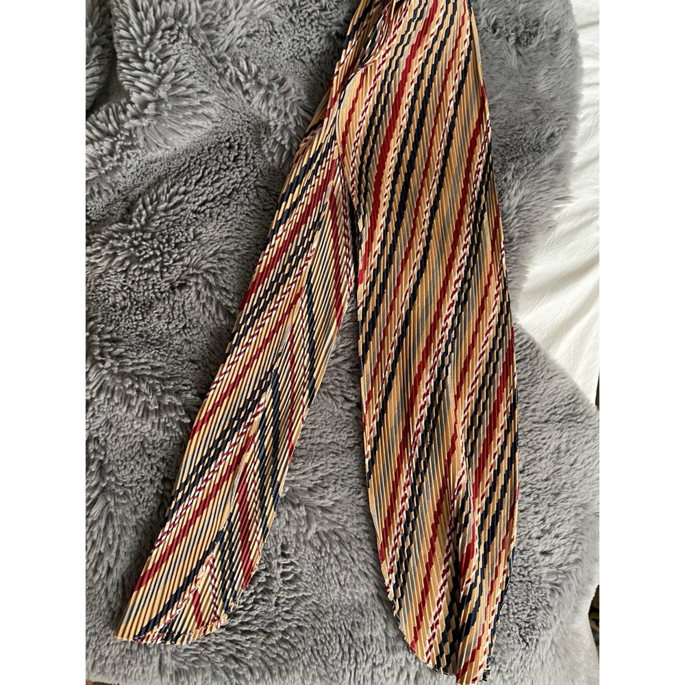 Vintage accordion scarf - Picture 3 of 6
